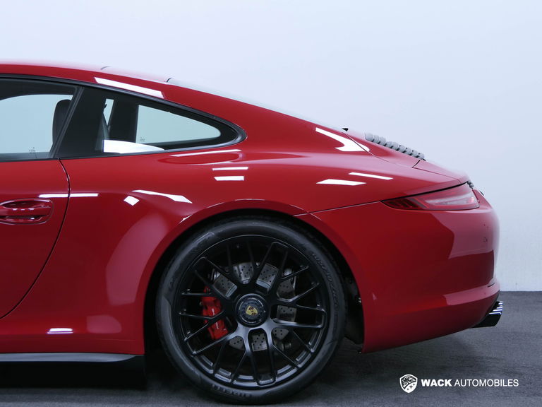 Porsche 991 Carrera GTS