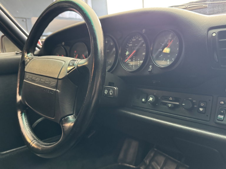 Porsche 964 Carrera 2