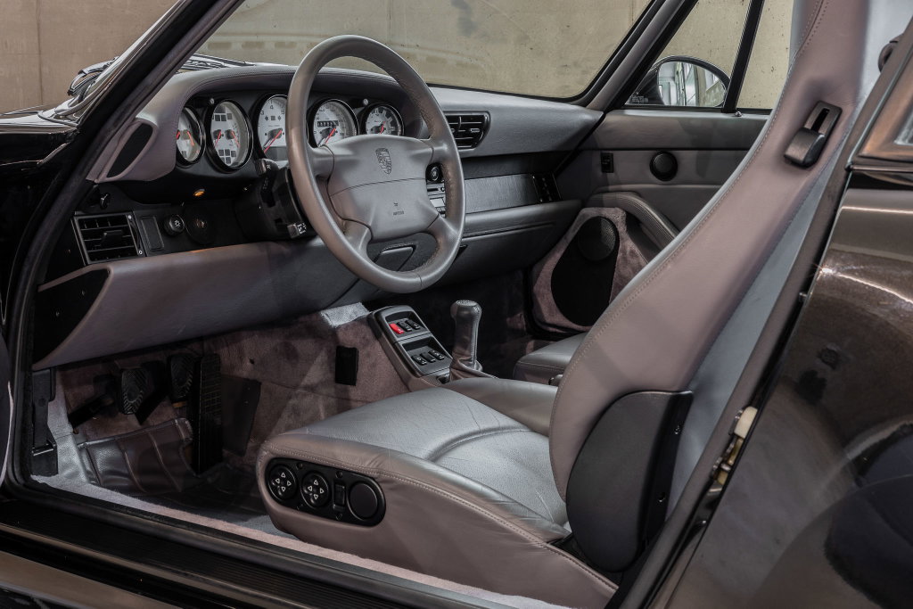 Porsche 993 Carrera 4S