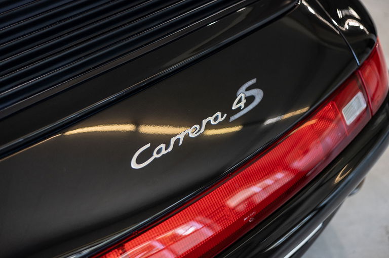 Porsche 993 Carrera 4S