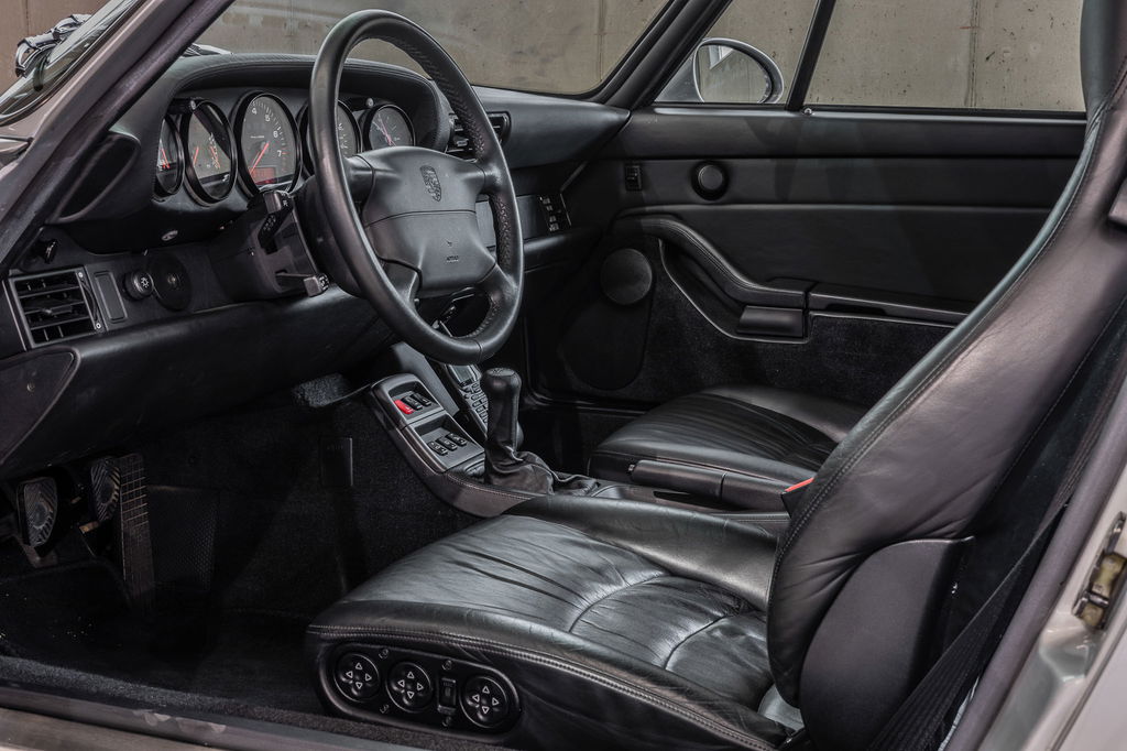 Porsche 993 Carrera 4S