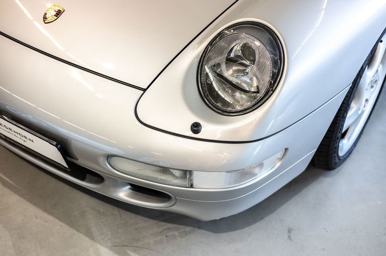 Porsche 993 Carrera 4S