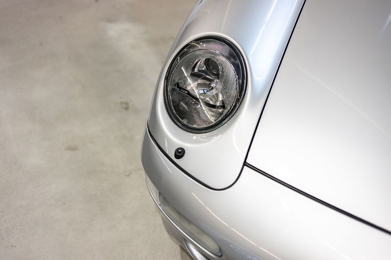 Porsche 993 Carrera 4S
