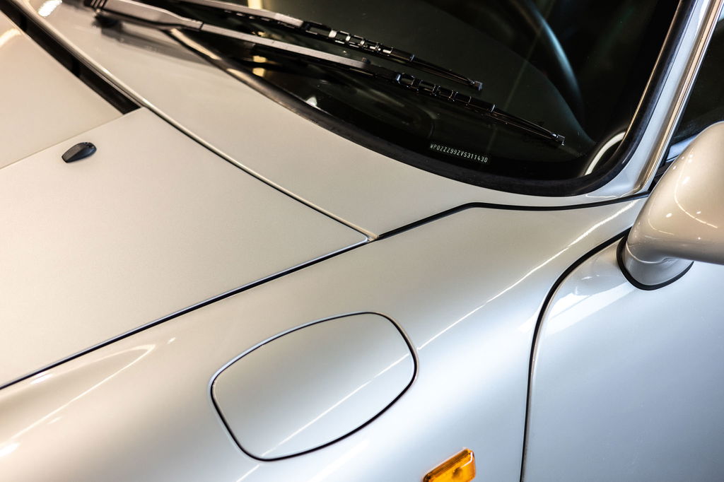 Porsche 993 Carrera 4S