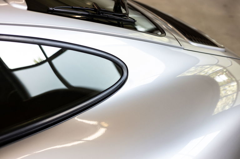 Porsche 993 Carrera 4S