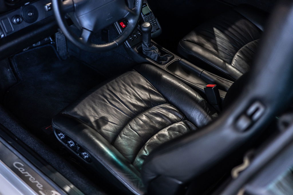 Porsche 993 Carrera 4S