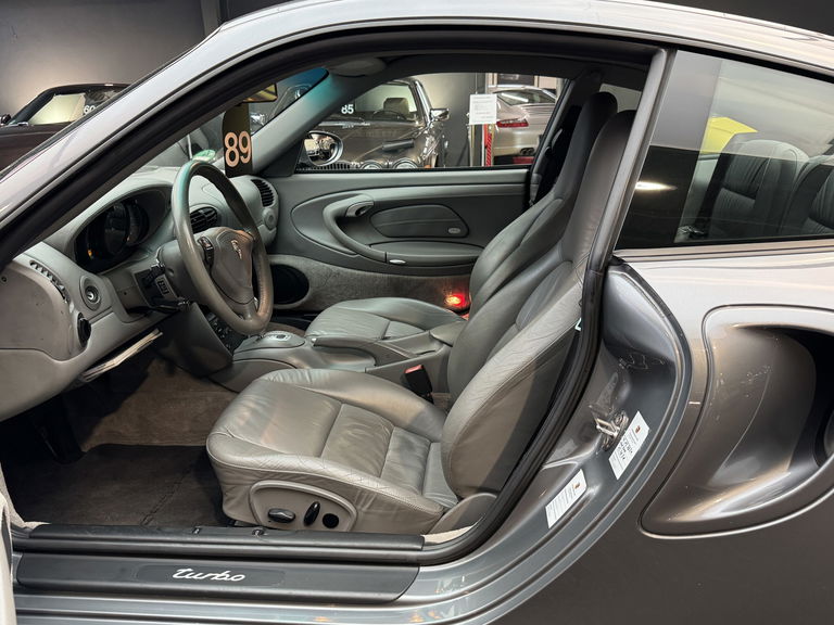 Porsche 996 Turbo