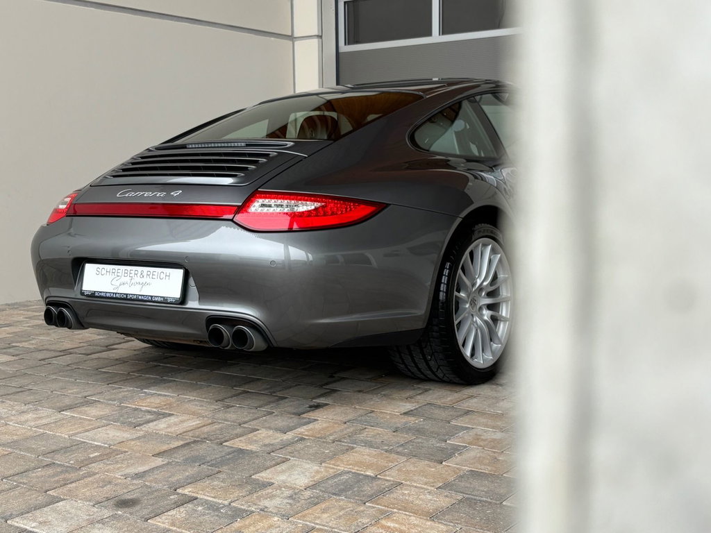 Porsche 997.2 Carrera 4