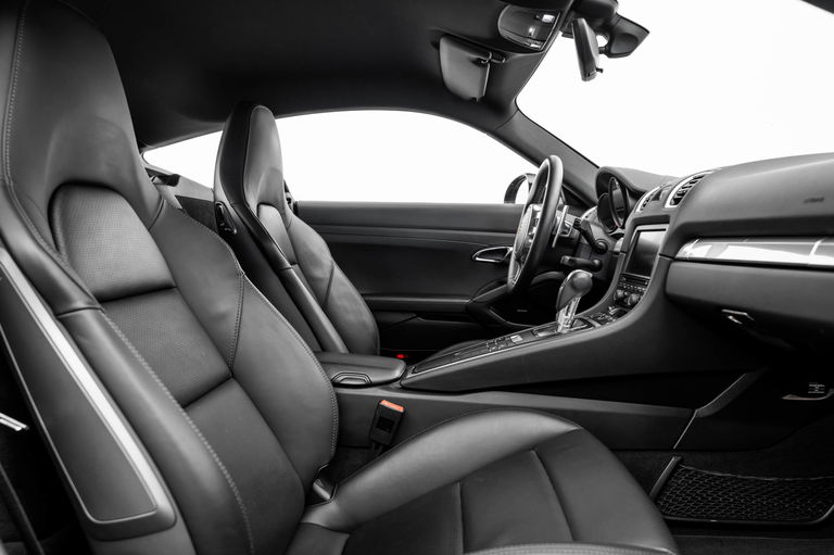 Porsche 981 Cayman S