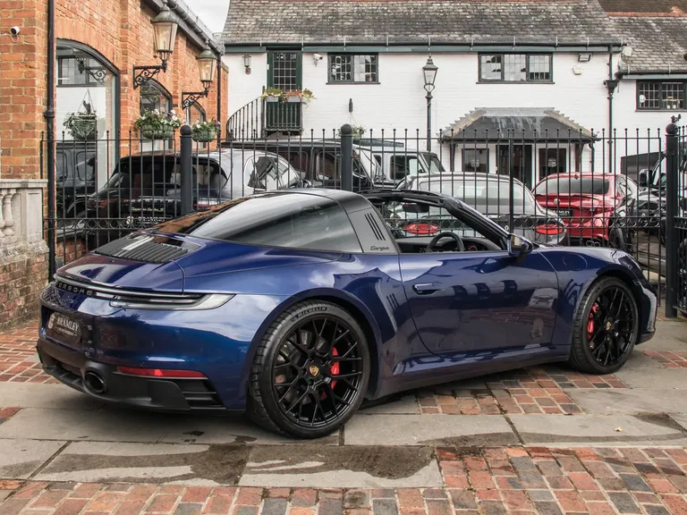 Porsche 992 Targa 4 GTS