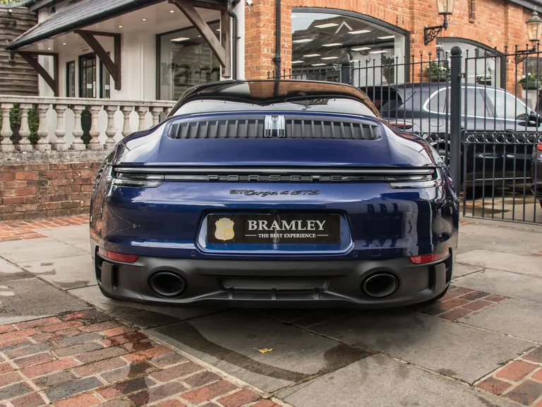 Porsche 992 Targa 4 GTS