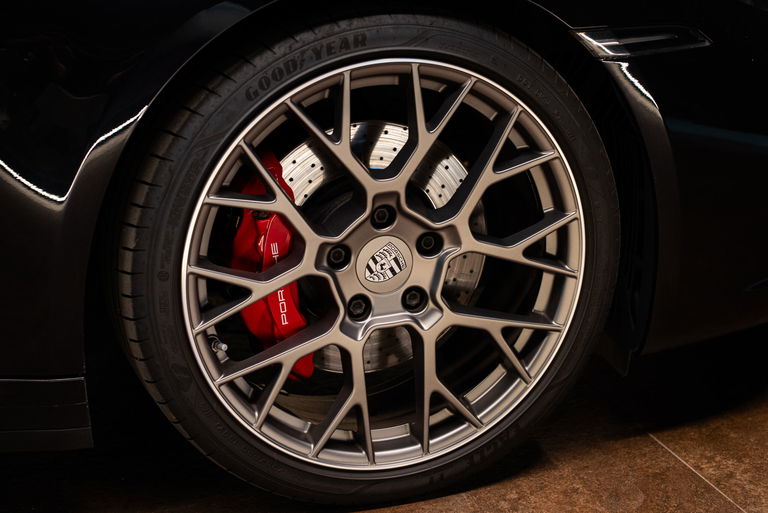 Porsche 992 Carrera 4S