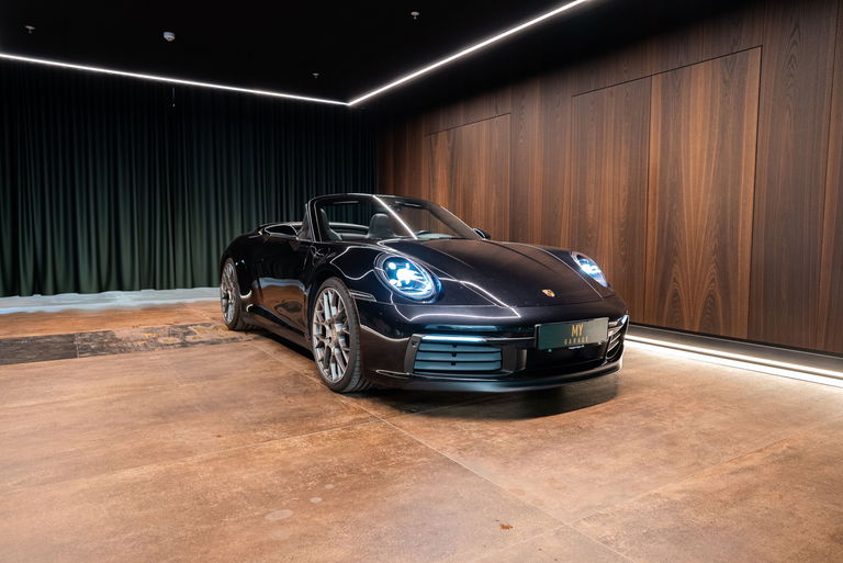 Porsche 992 Carrera 4S
