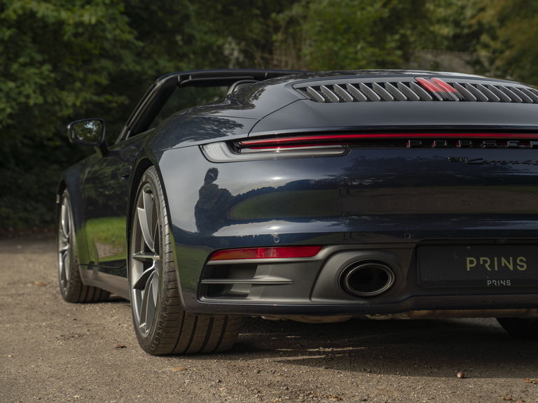 Porsche 992 Carrera 4S