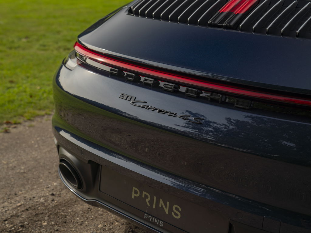 Porsche 992 Carrera 4S