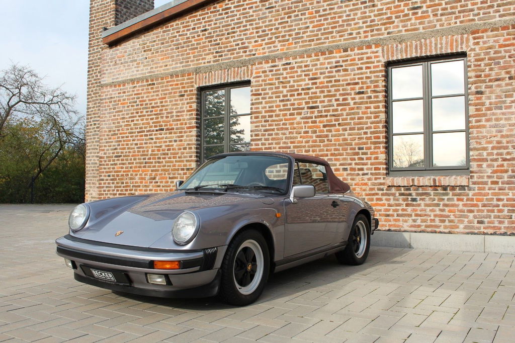 Porsche 911 Carrera 3.2