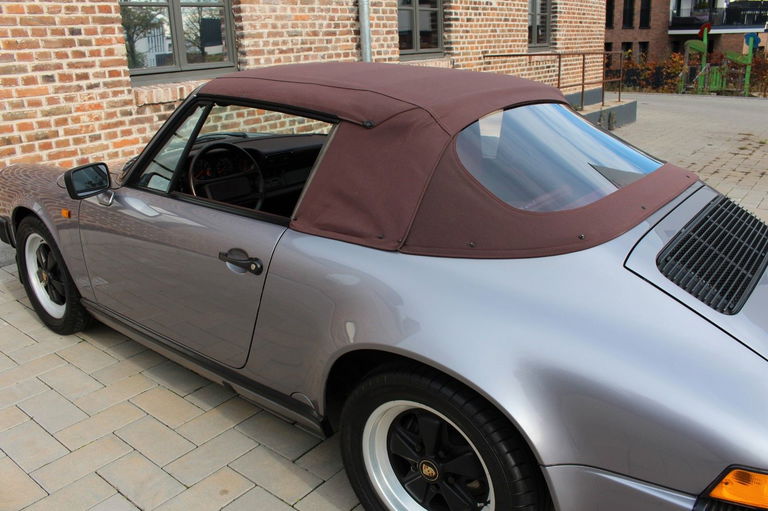 Porsche 911 Carrera 3.2