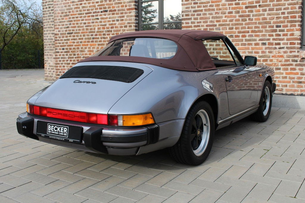 Porsche 911 Carrera 3.2
