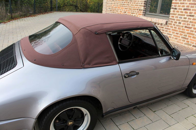 Porsche 911 Carrera 3.2