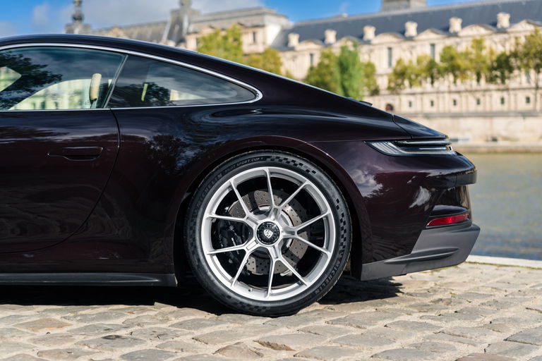 Porsche 992 GT3 Touring