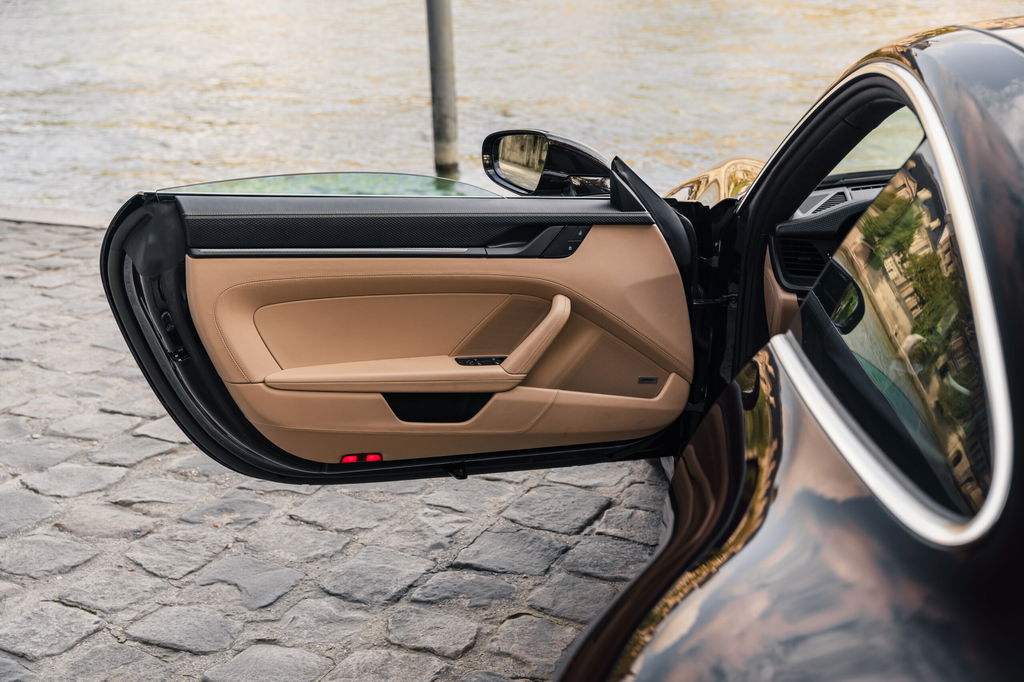 Porsche 992 GT3 Touring