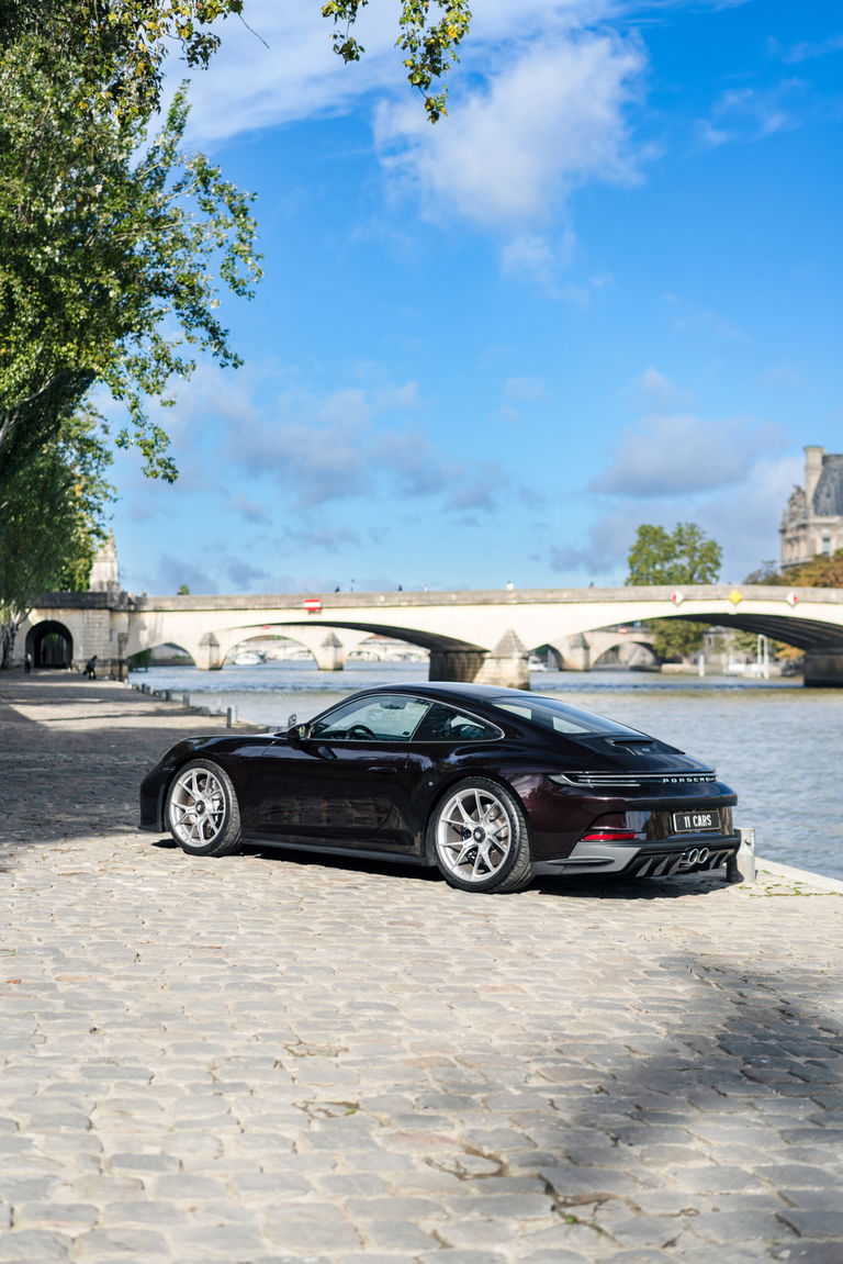 Porsche 992 GT3 Touring