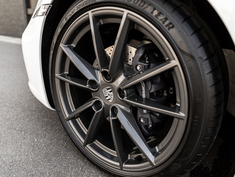 Porsche 992 Carrera T