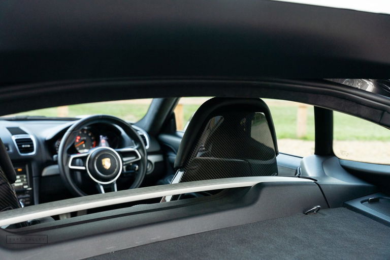 Porsche 981 Cayman GT4