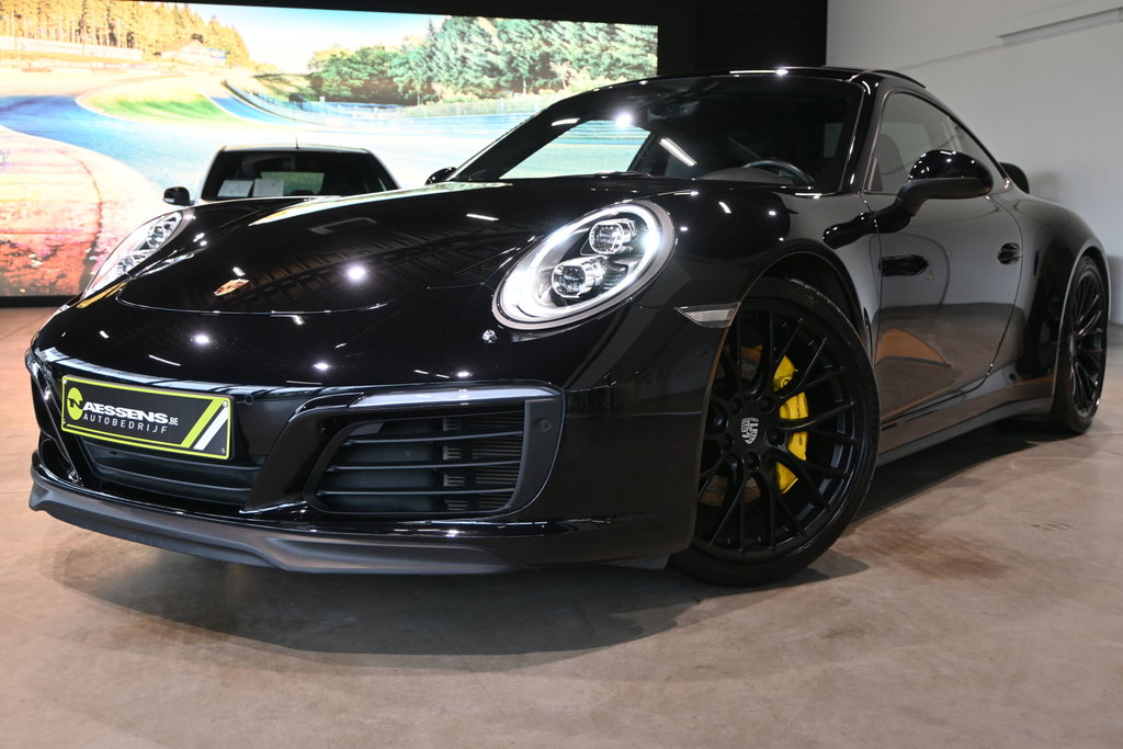 Porsche 991.2 Carrera 4S