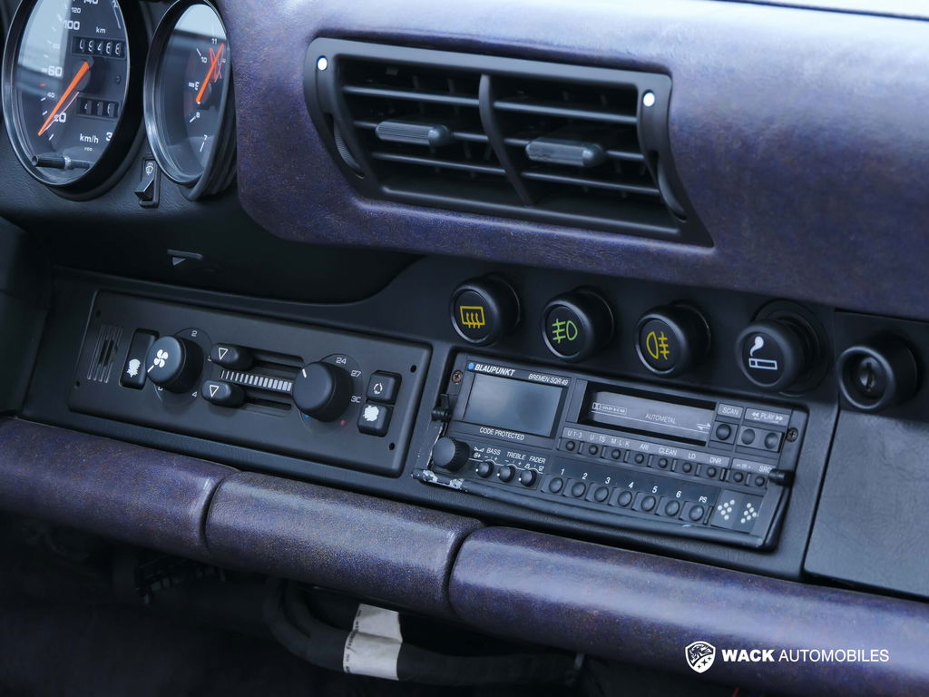 Porsche 964 Carrera 4