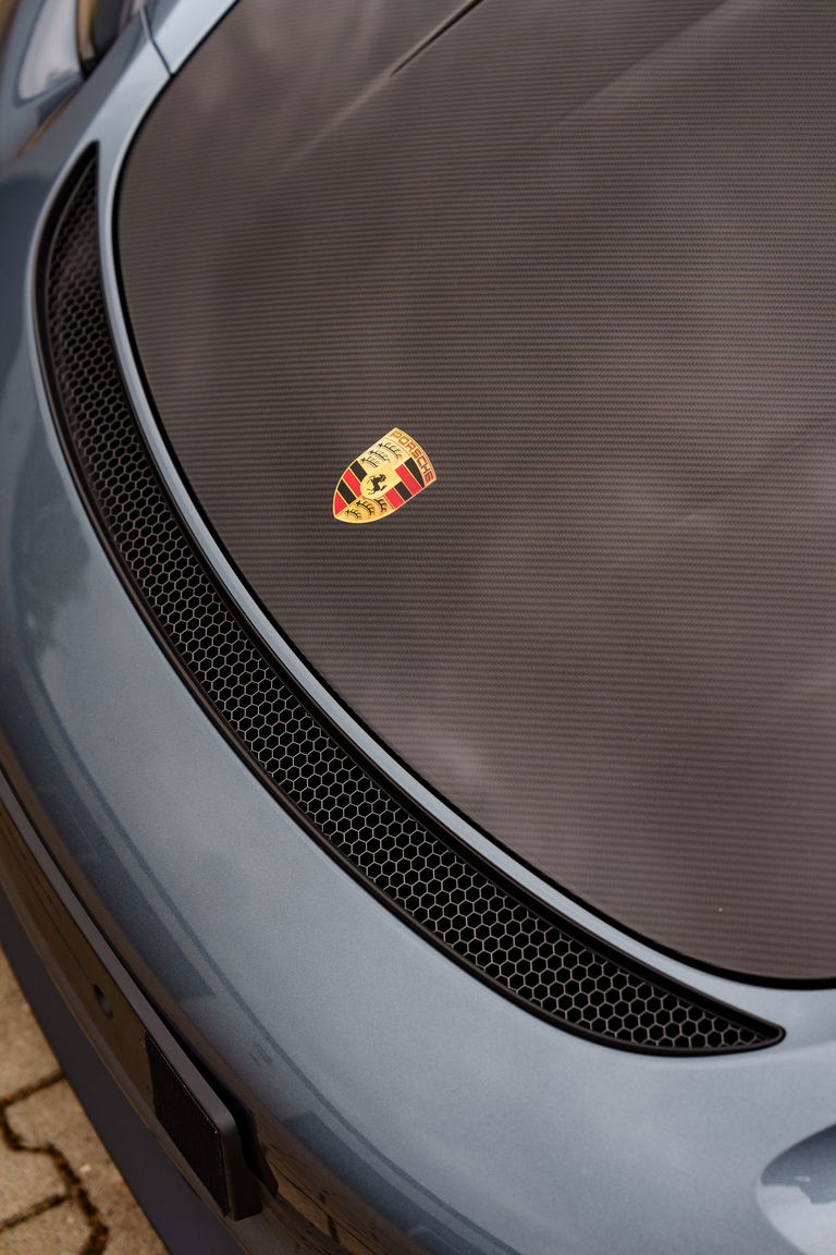 Porsche 718 Spyder RS