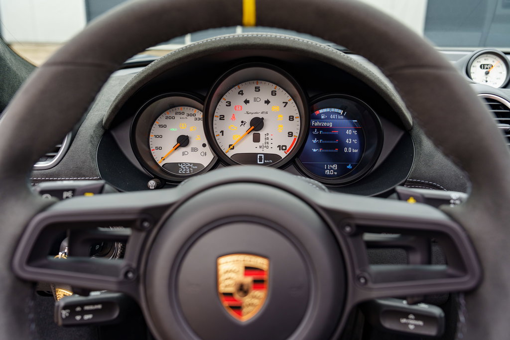 Porsche 718 Spyder RS