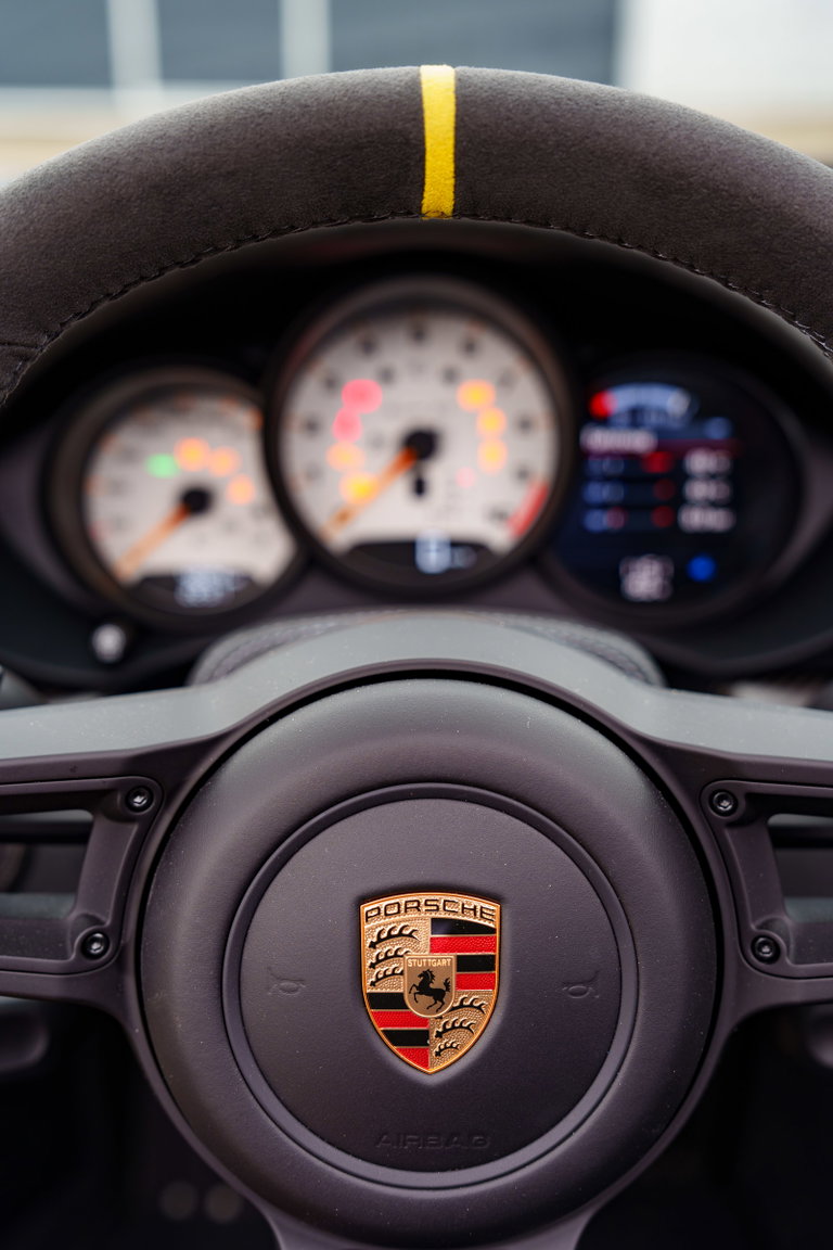 Porsche 718 Spyder RS