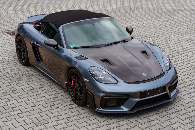 Porsche 718 Spyder RS