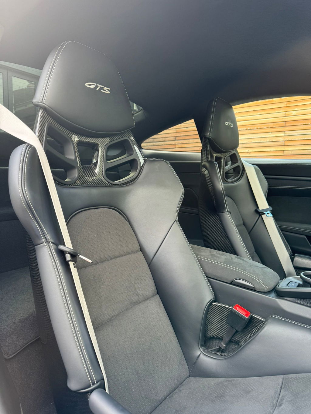 Porsche 992 Carrera GTS