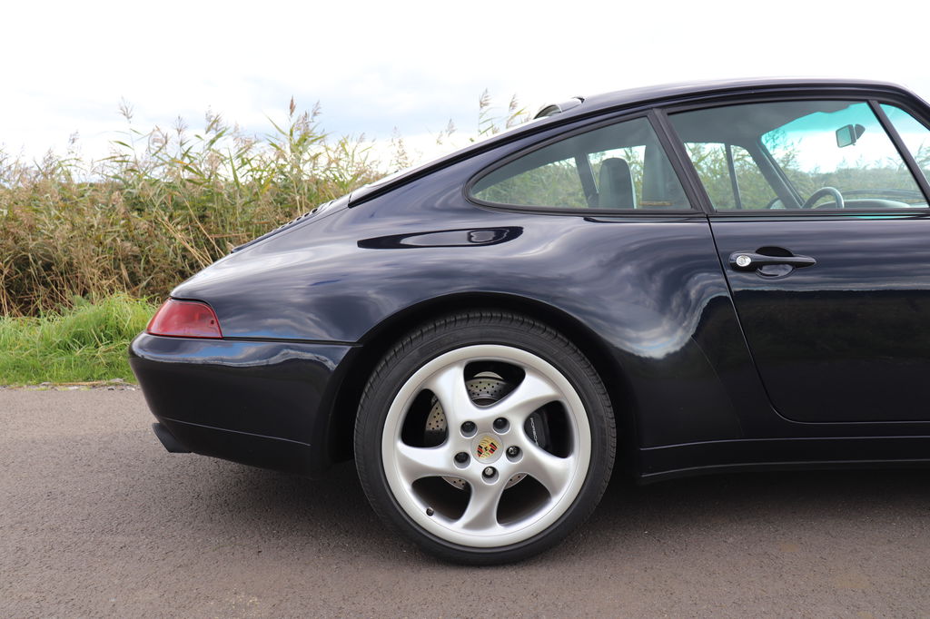 Porsche 993 Carrera