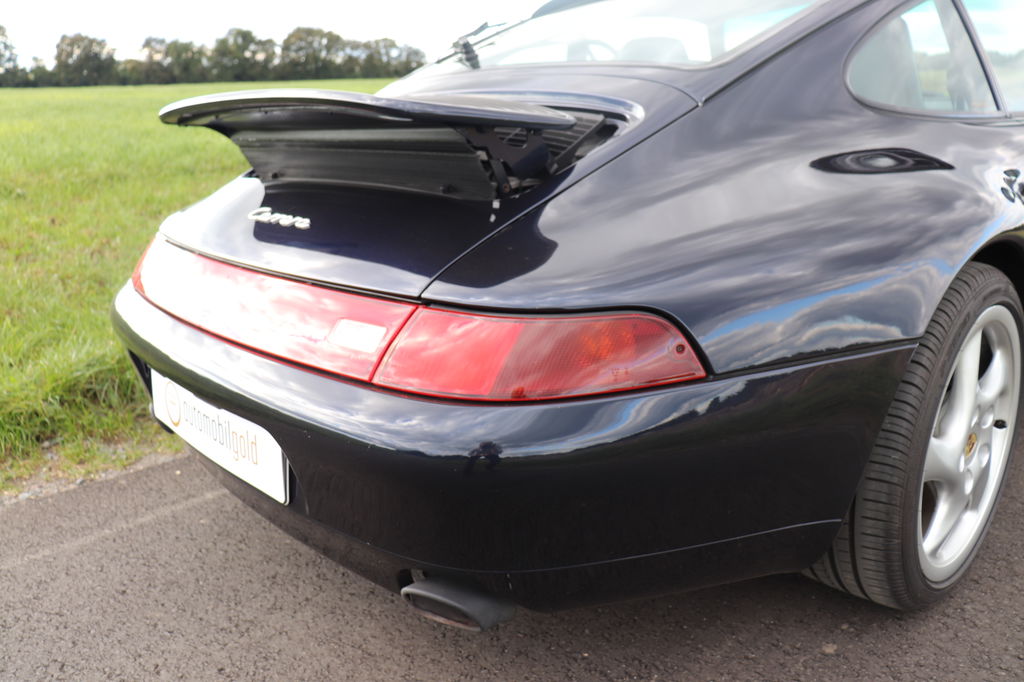 Porsche 993 Carrera