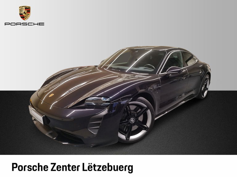 Porsche Taycan Turbo