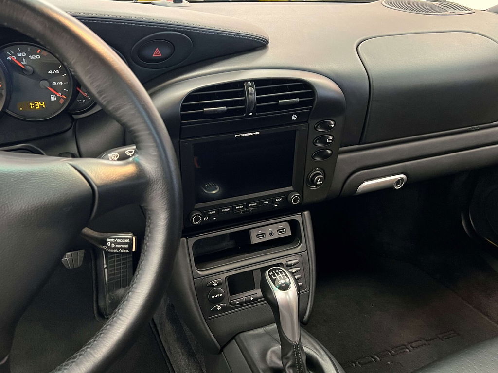 Porsche 996 Carrera 4S