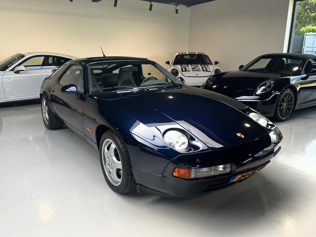 Porsche 928 GTS
