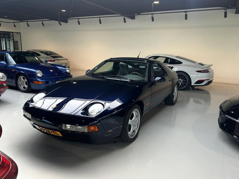 Porsche 928 GTS