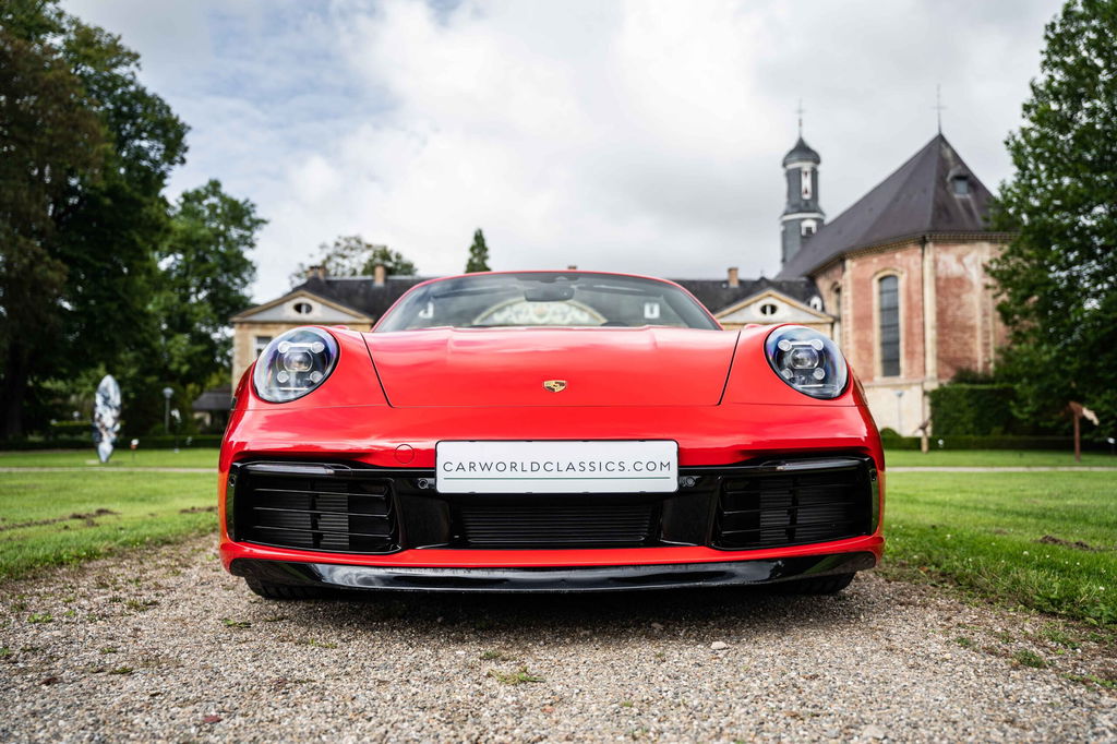 Porsche 992 Carrera S