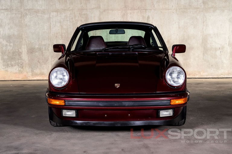 Porsche 911 Carrera 3.2 (US)