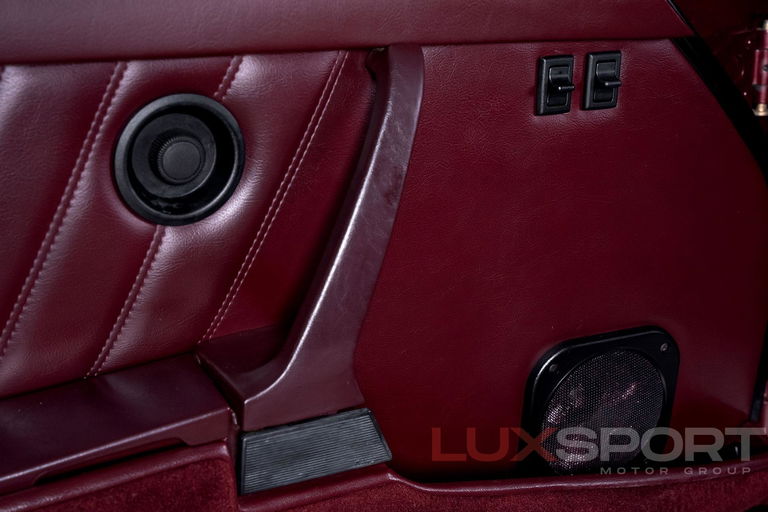 Porsche 911 Carrera 3.2 (US)