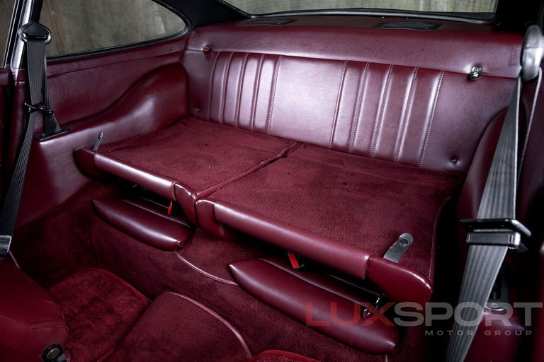 Porsche 911 Carrera 3.2 (US)