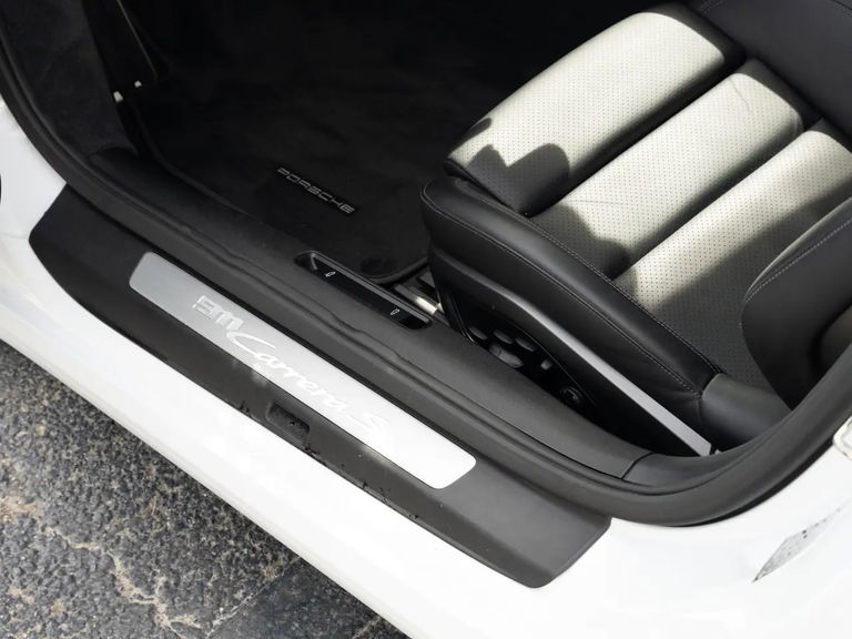 Porsche 992 Carrera S