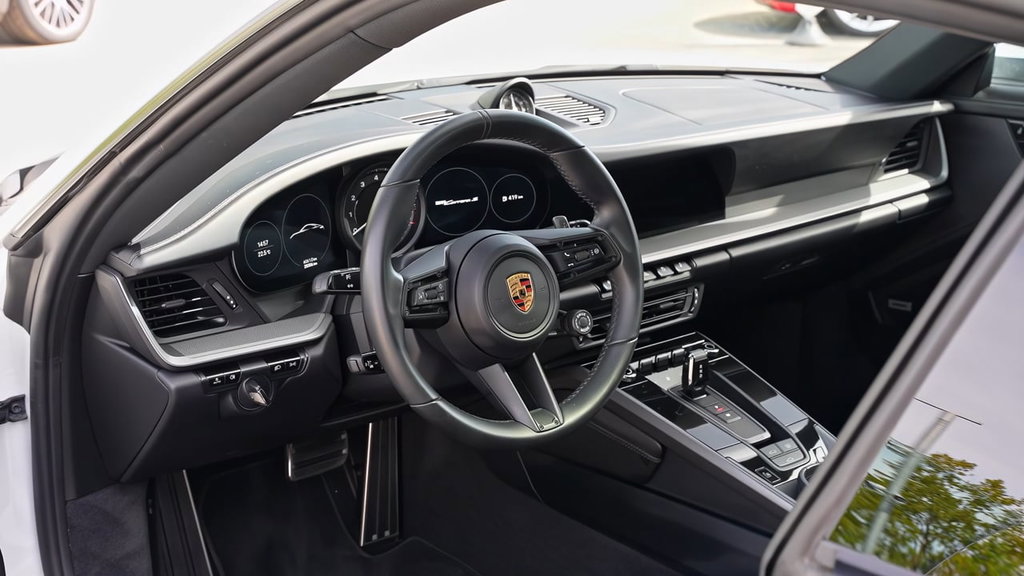 Porsche 992 Carrera S