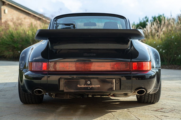 Porsche 964 Turbo