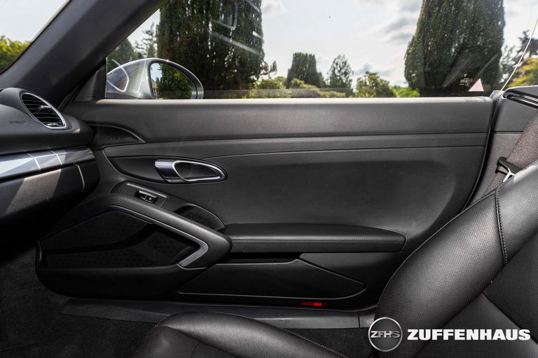 Porsche 718 Boxster