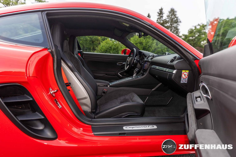 Porsche 718 Cayman GTS